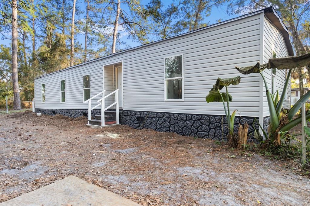 Photo of 18186 Ferry Avenue, Brooksville, FL 34604 (MLS # TB8468250)