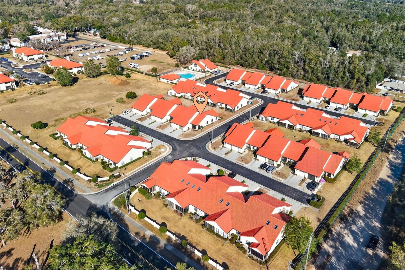 REGENCY PARK - Residential