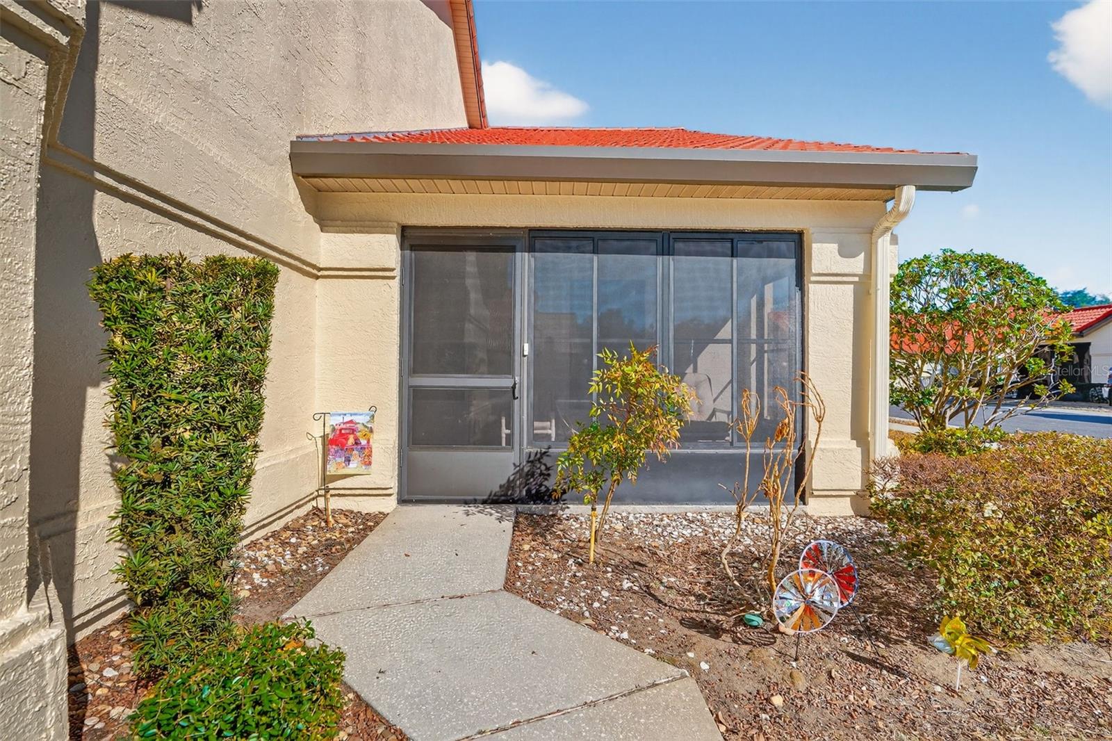 REGENCY PARK - Residential