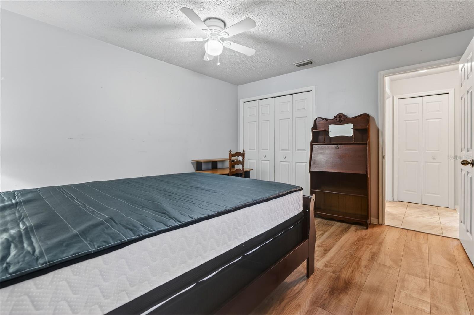 REGENCY PARK - Residential