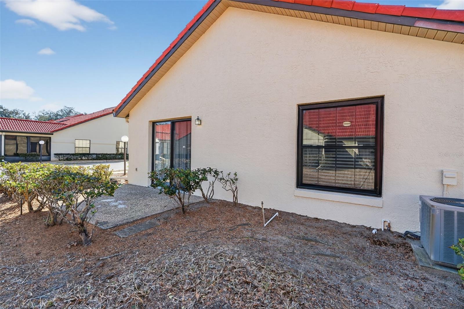 REGENCY PARK - Residential