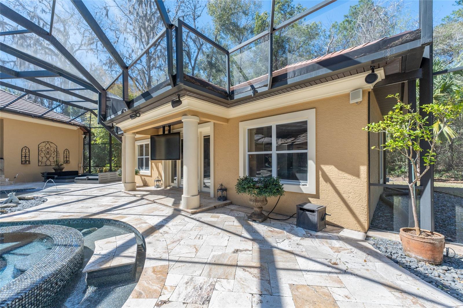 BELLECHASE LAURELS - Residential