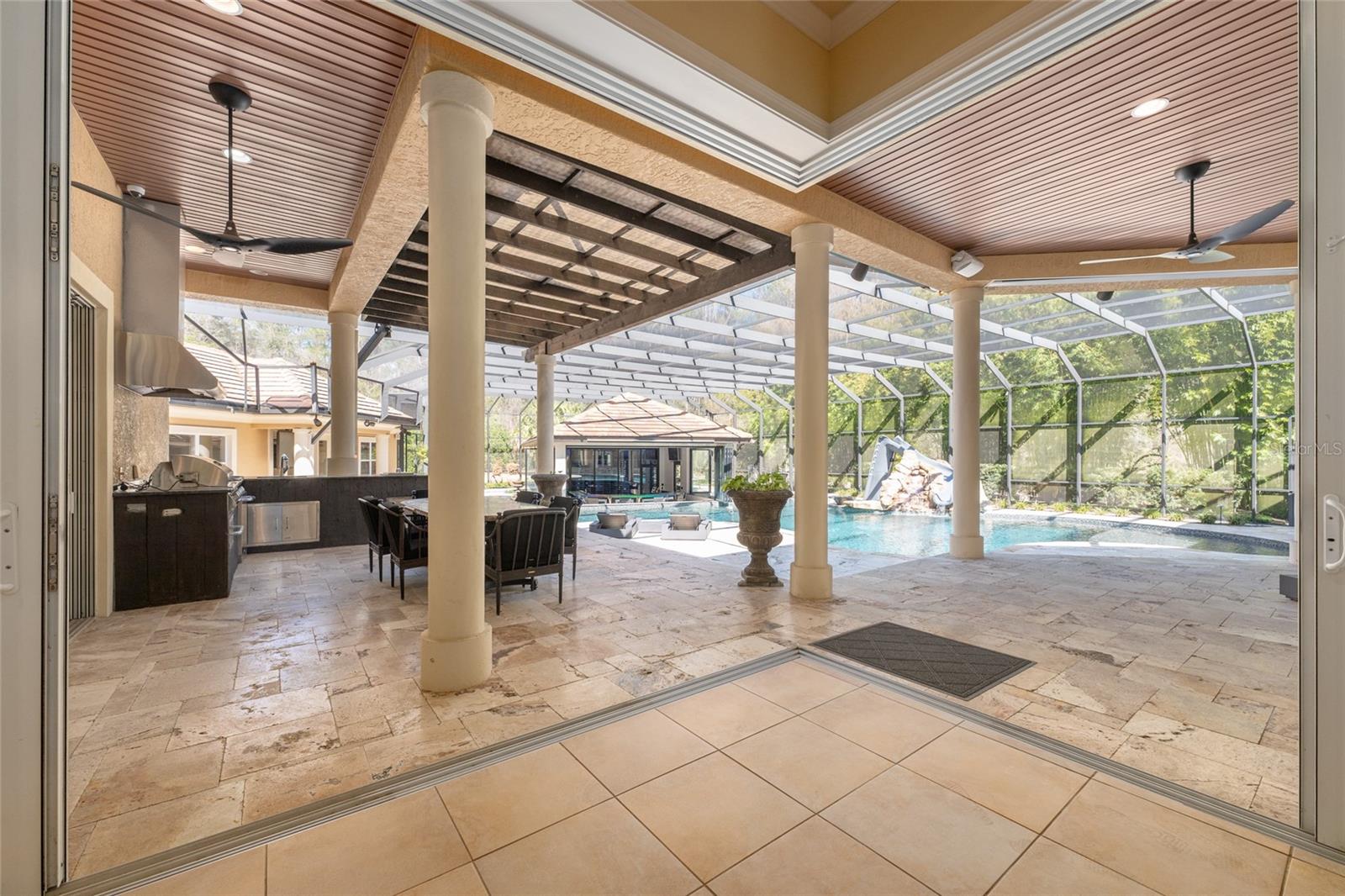 BELLECHASE LAURELS - Residential