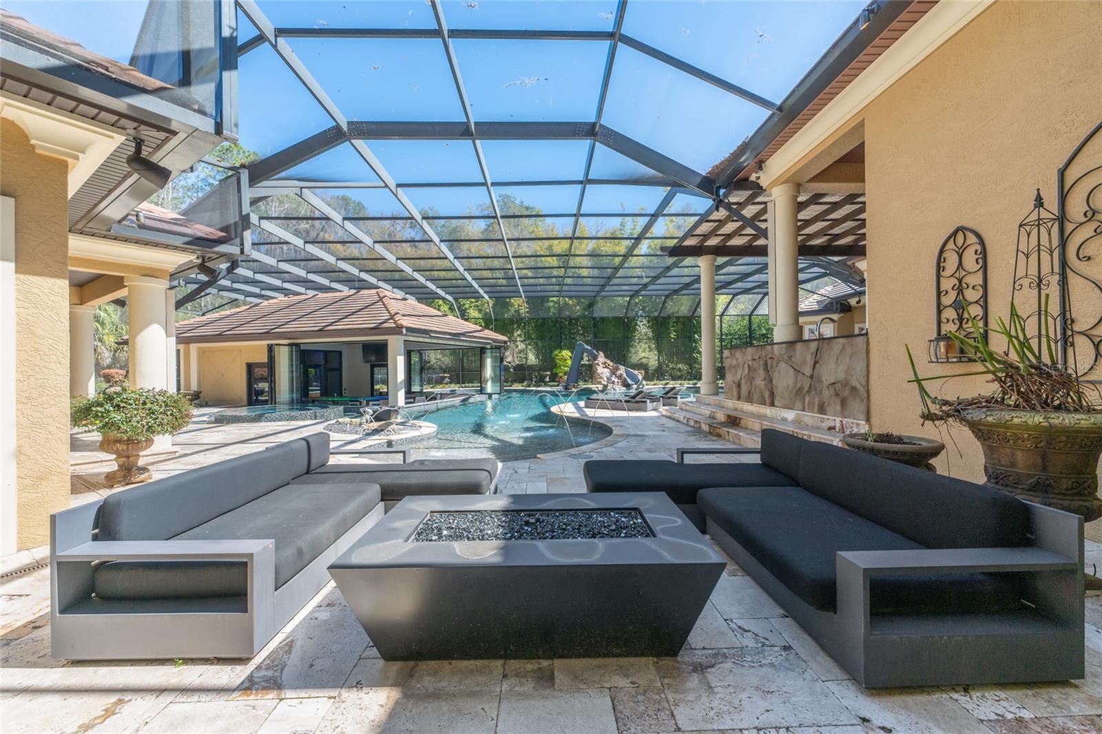 BELLECHASE LAURELS - Residential