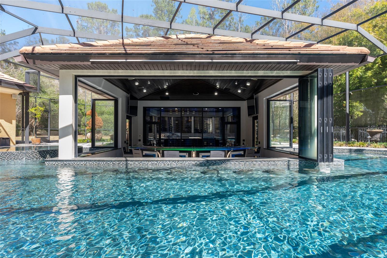 BELLECHASE LAURELS - Residential