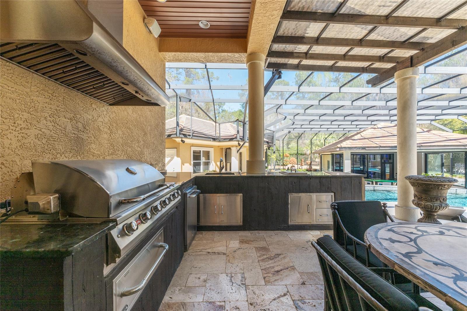 BELLECHASE LAURELS - Residential