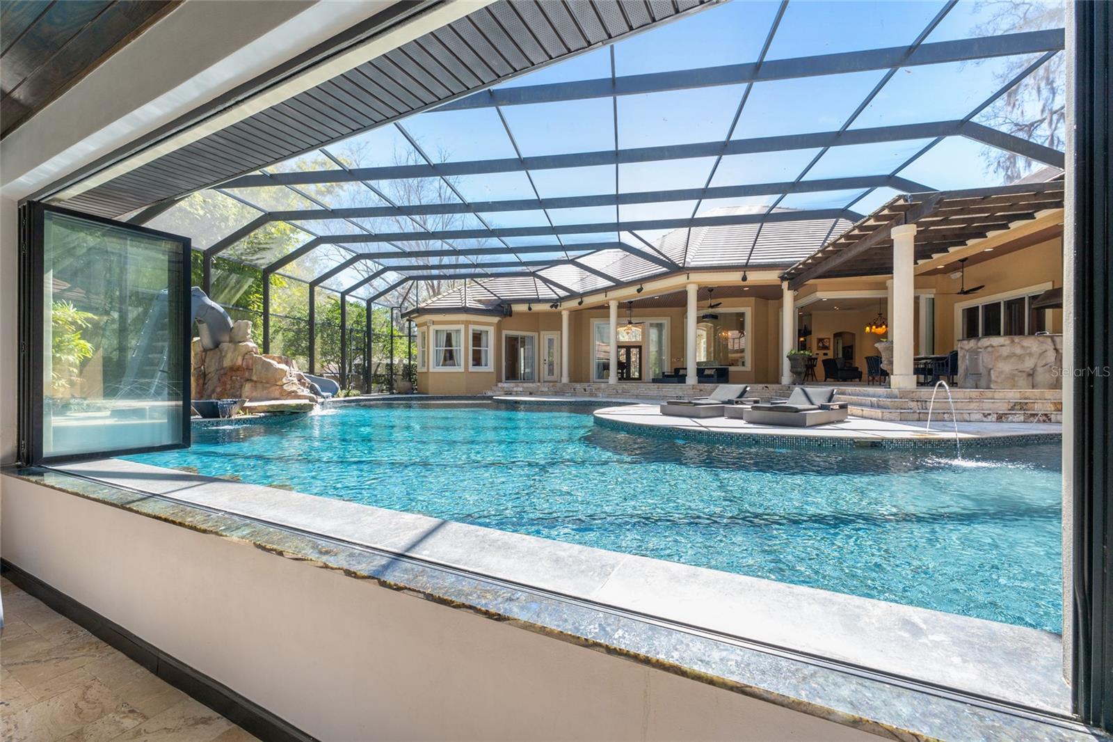 BELLECHASE LAURELS - Residential