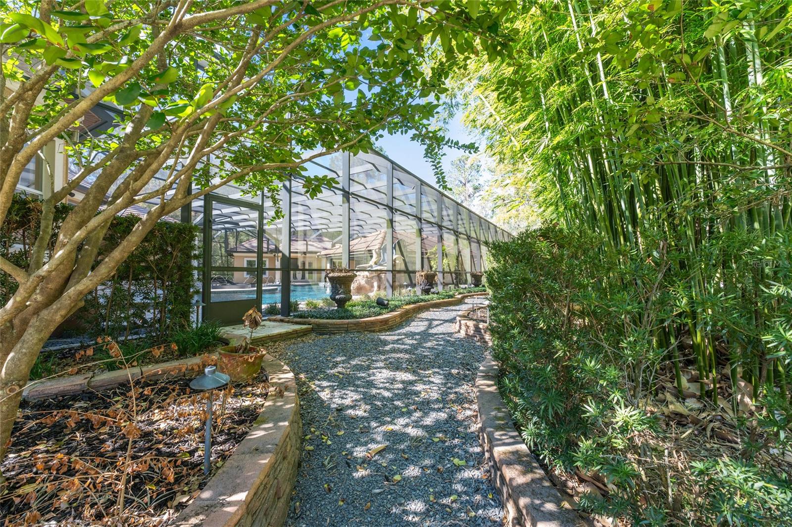 BELLECHASE LAURELS - Residential