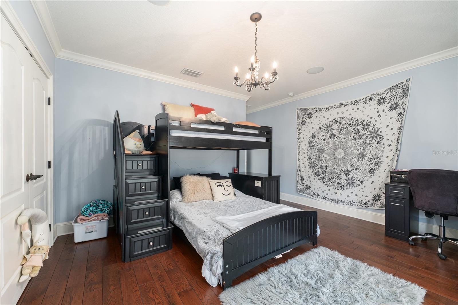 BELLECHASE LAURELS - Residential