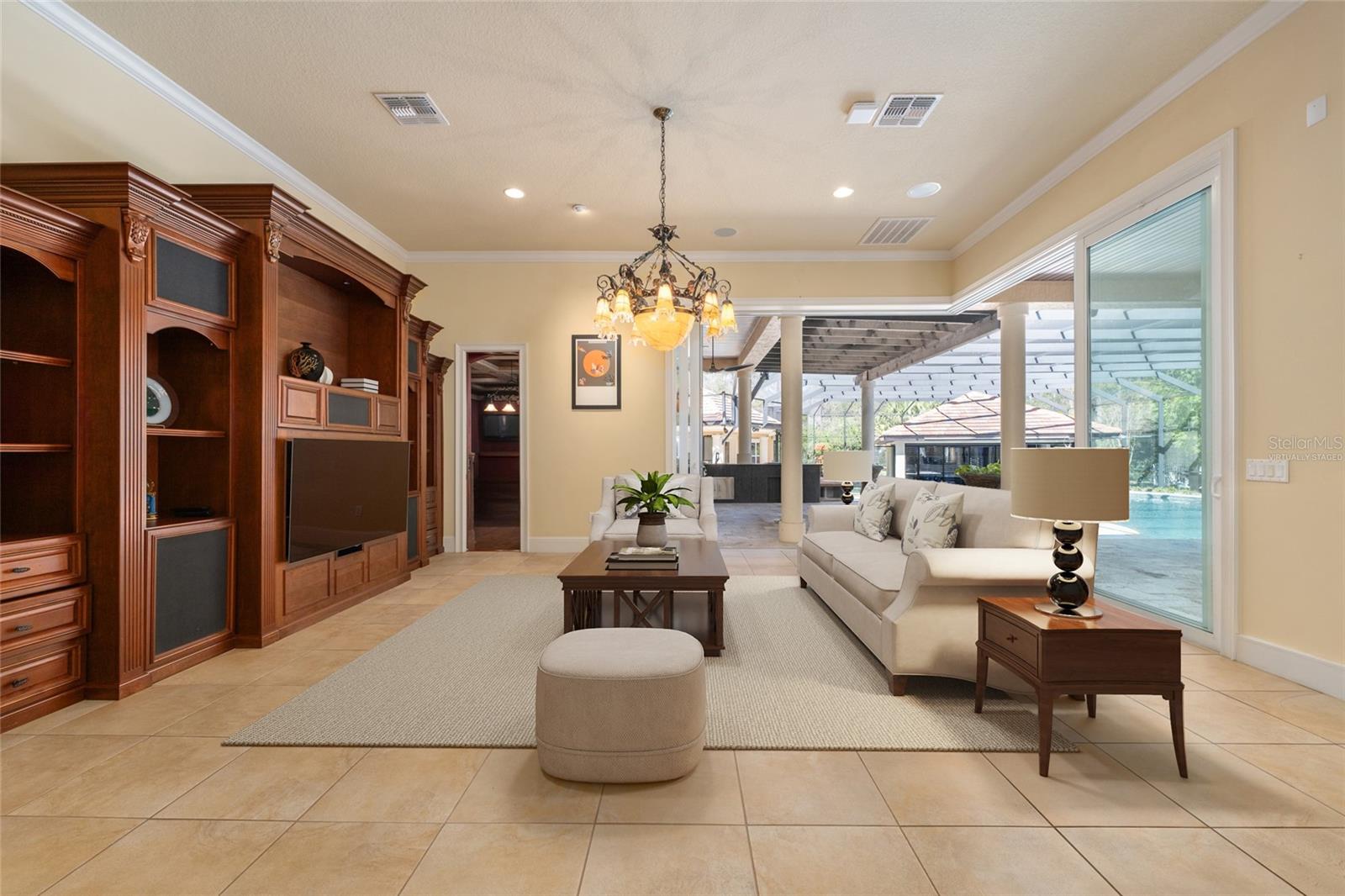 BELLECHASE LAURELS - Residential