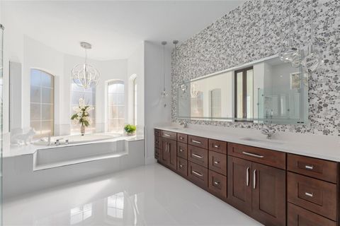 Tiny photo for 695 SE 47th Loop, Ocala, FL 34480 (MLS # OM719686)