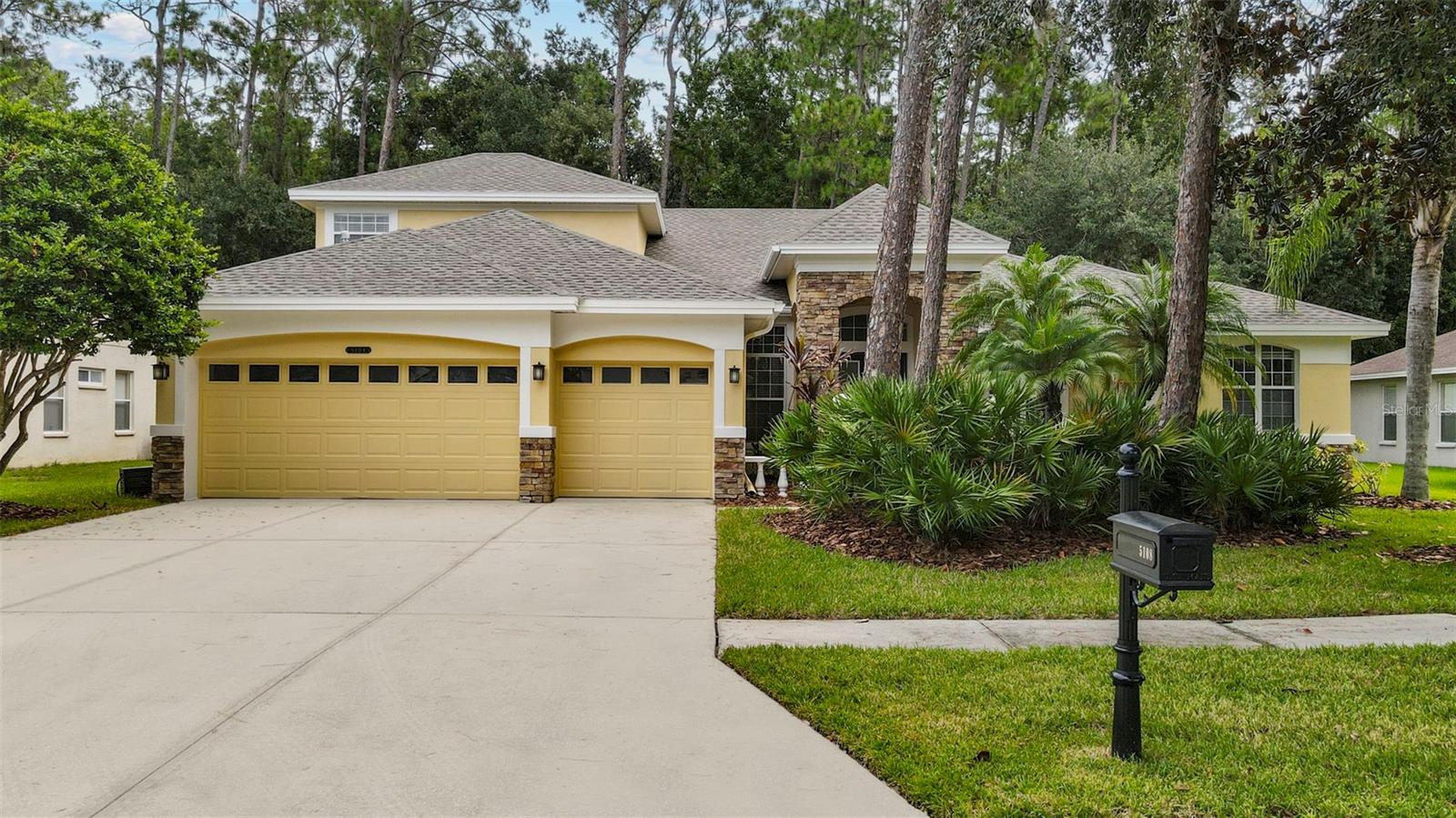 RIVERWOODS HAMMOCK - Residential