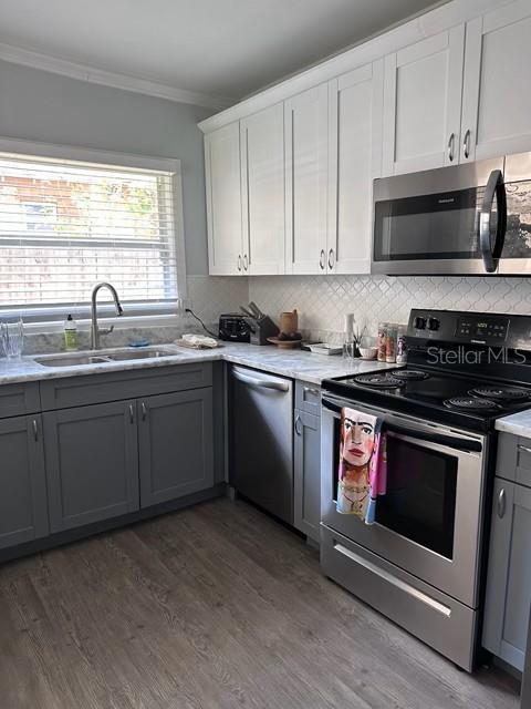 PINECREST - Residential