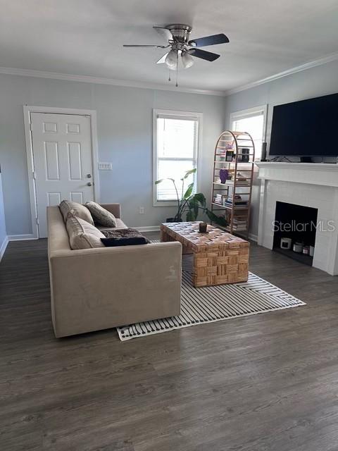 PINECREST - Residential