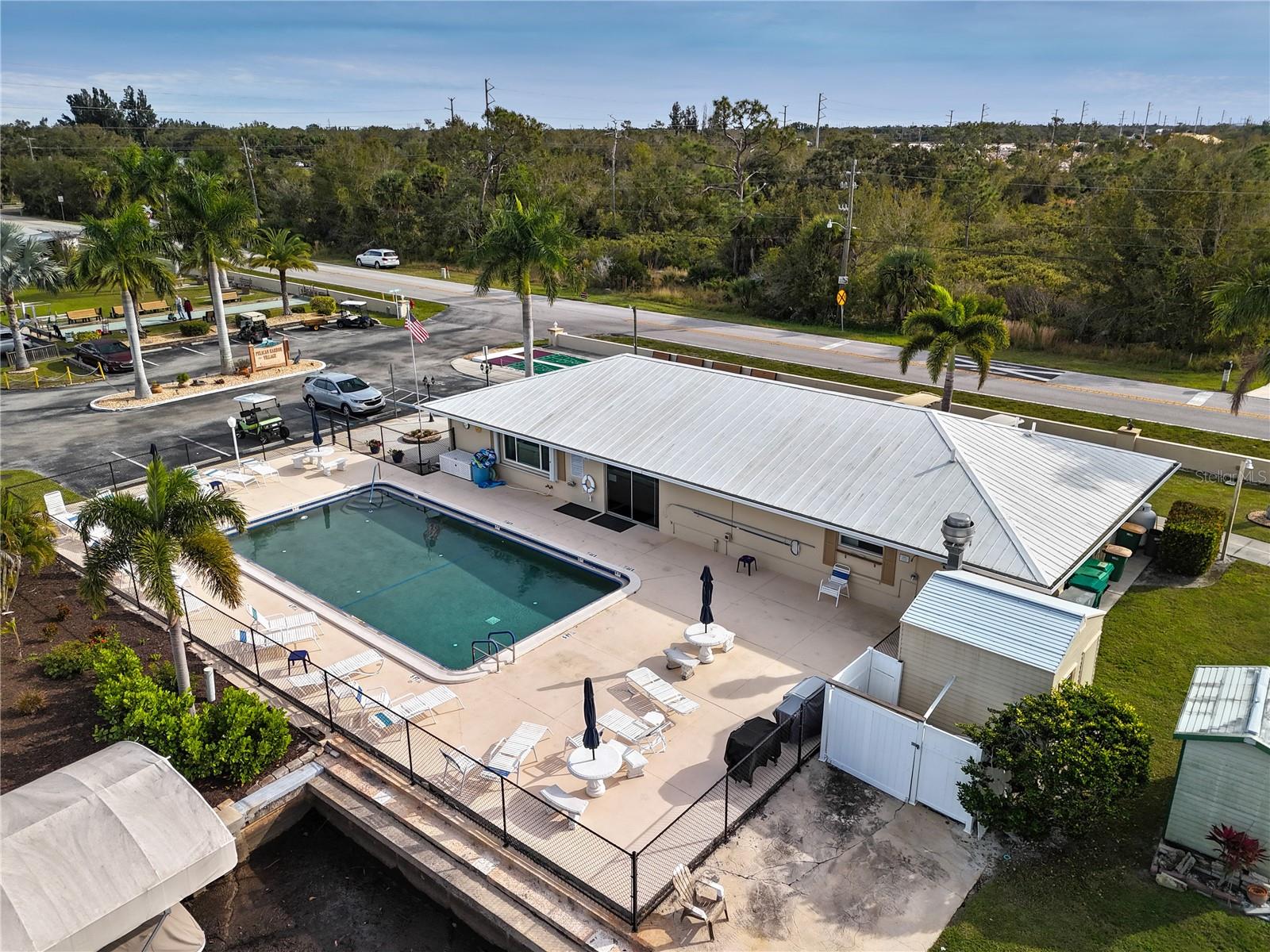 PELICAN HARBOR MOB HOME ESTATES - Residential
