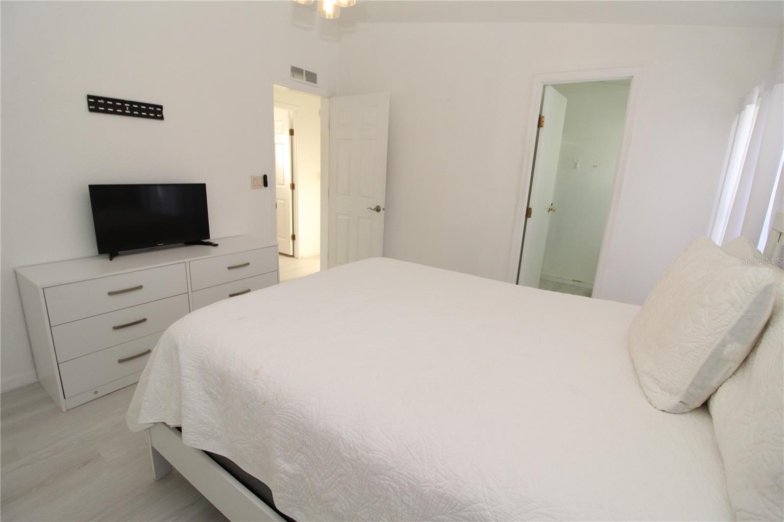 PELICAN HARBOR MOB HOME ESTATES - Residential