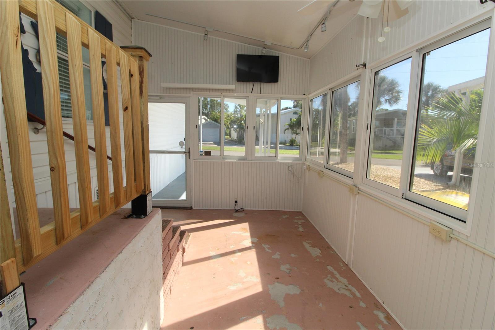 PELICAN HARBOR MOB HOME ESTATES - Residential