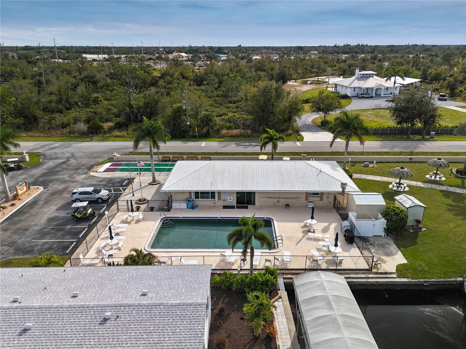 PELICAN HARBOR MOB HOME ESTATES - Residential