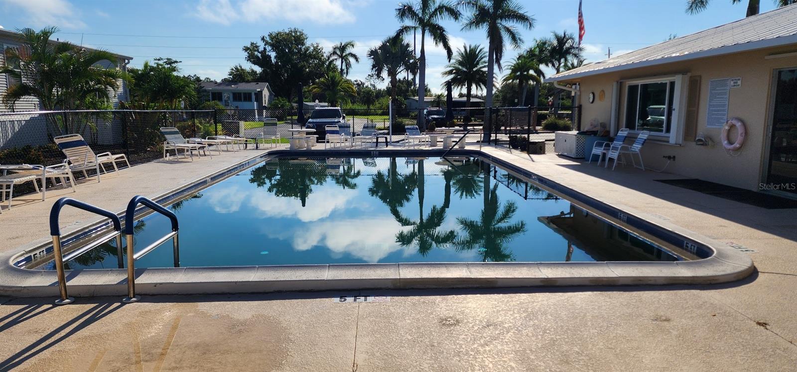 PELICAN HARBOR MOB HOME ESTATES - Residential