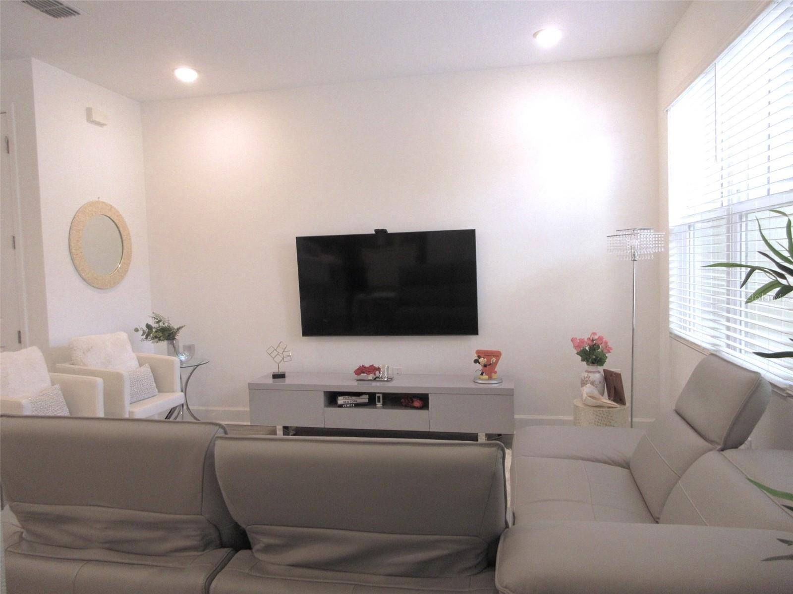 CELEBRATION ISLAND VILLAGE PH 1B - Residential Lease