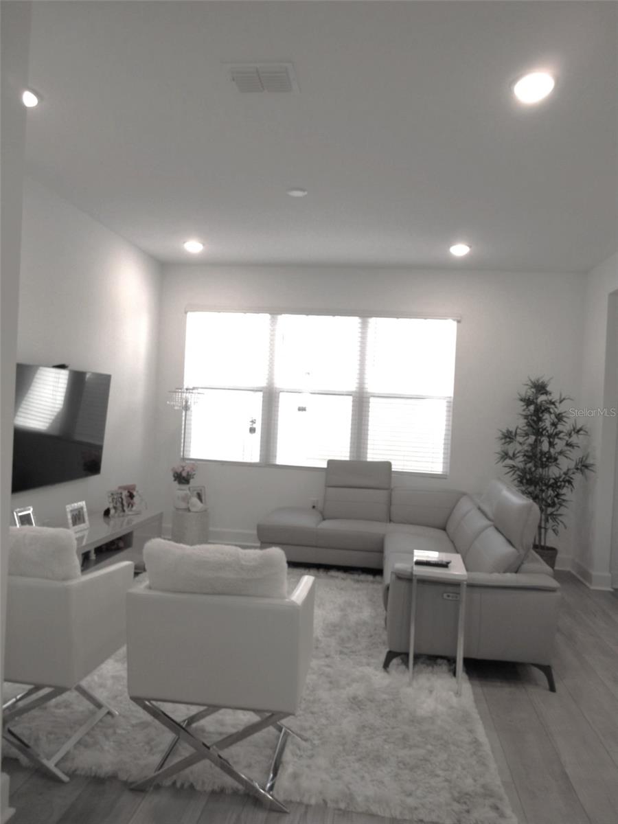 CELEBRATION ISLAND VILLAGE PH 1B - Residential Lease