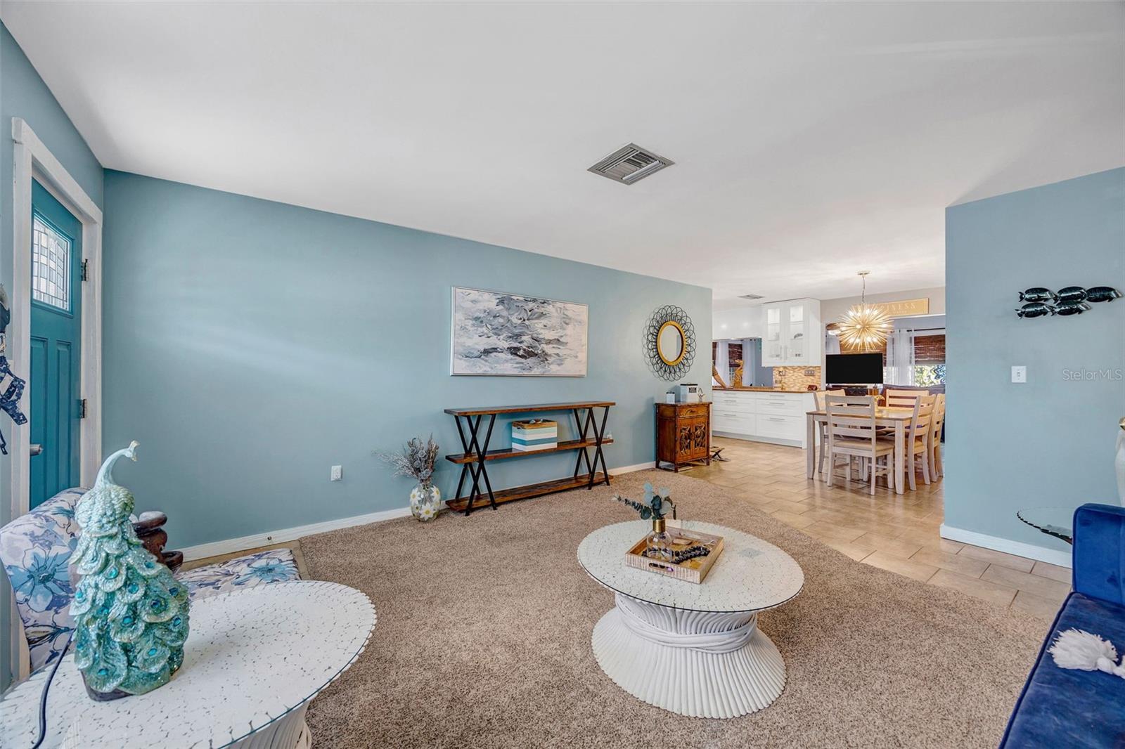 REPLAT OF CHARPIAS ADD - Residential