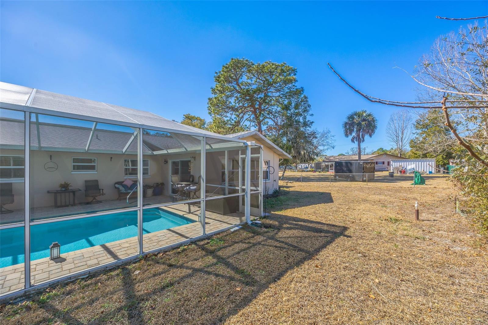 REPLAT OF CHARPIAS ADD - Residential