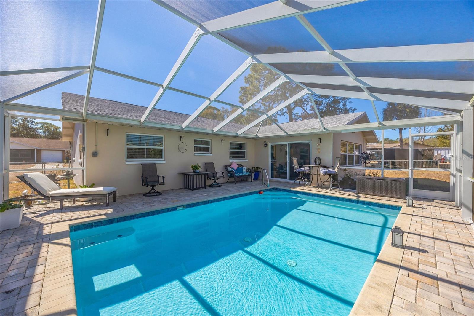 REPLAT OF CHARPIAS ADD - Residential