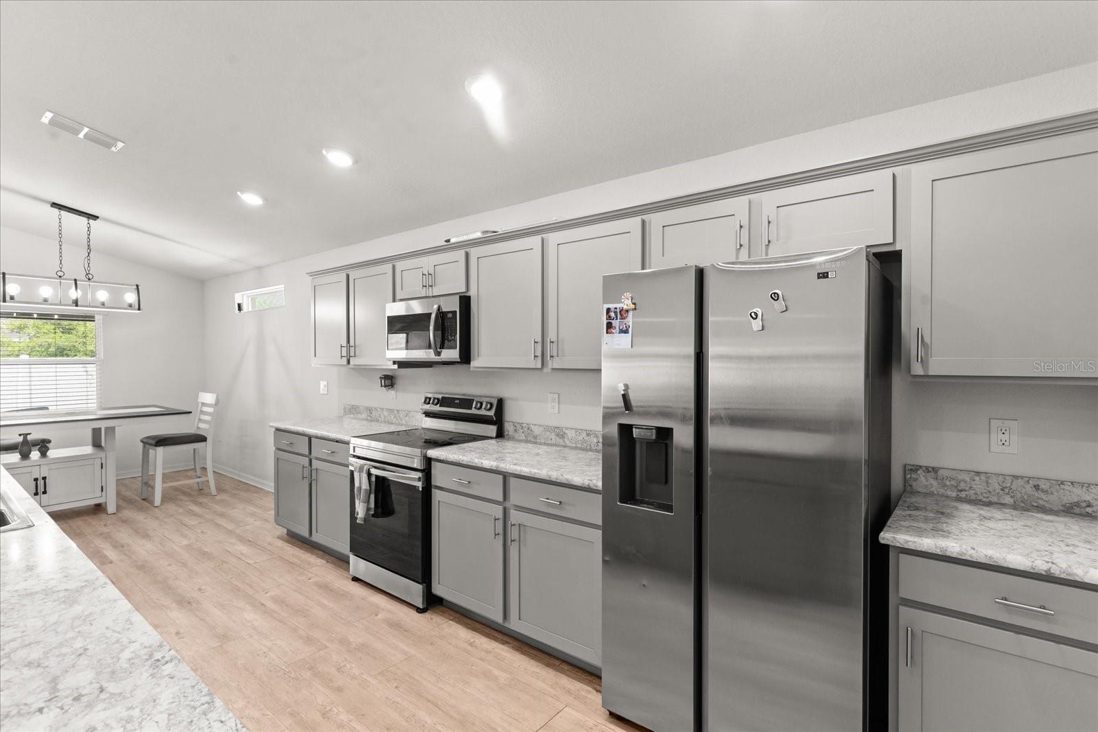 ENCLAVE/LK MYRTLE - Residential