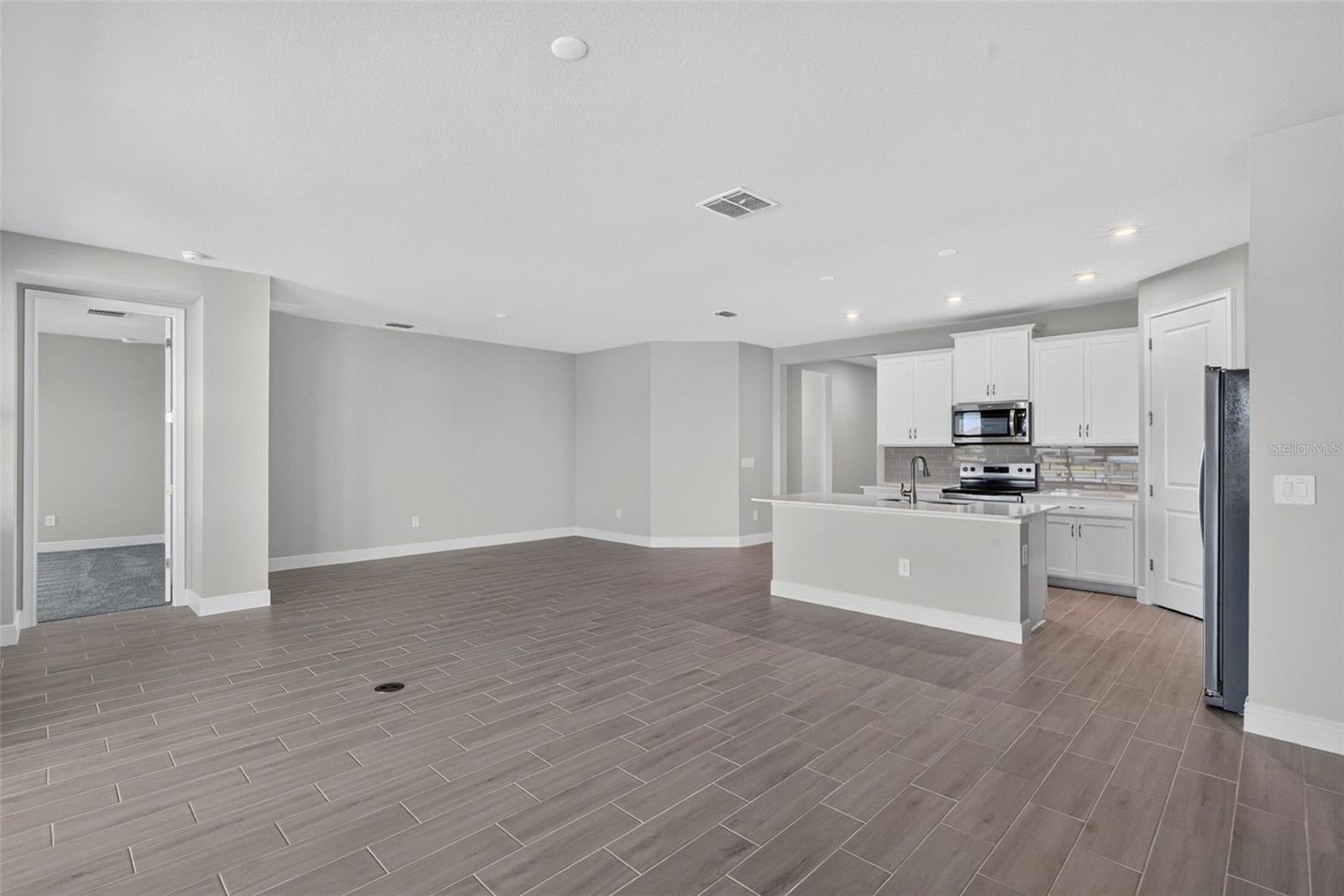 12324 49TH STREET E