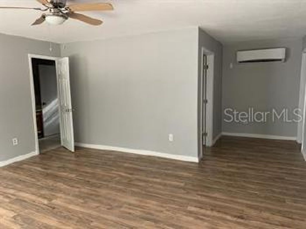 Photo of 1508 W Main Street #1, Leesburg, FL 34748 (MLS # O6386761)