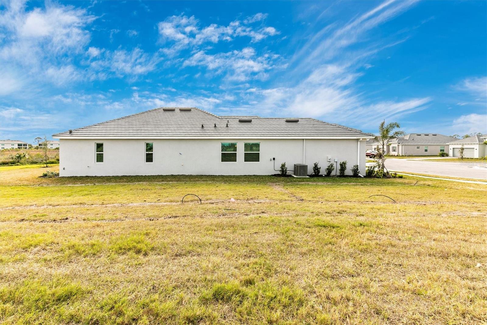 WELLEN PARK GOLF & COUNTRY CLUB - Residential Lease