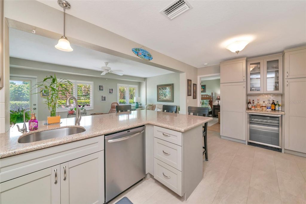 Photo of 422 Circlewood Drive #H6, Venice, FL 34293 (MLS # N6144442)