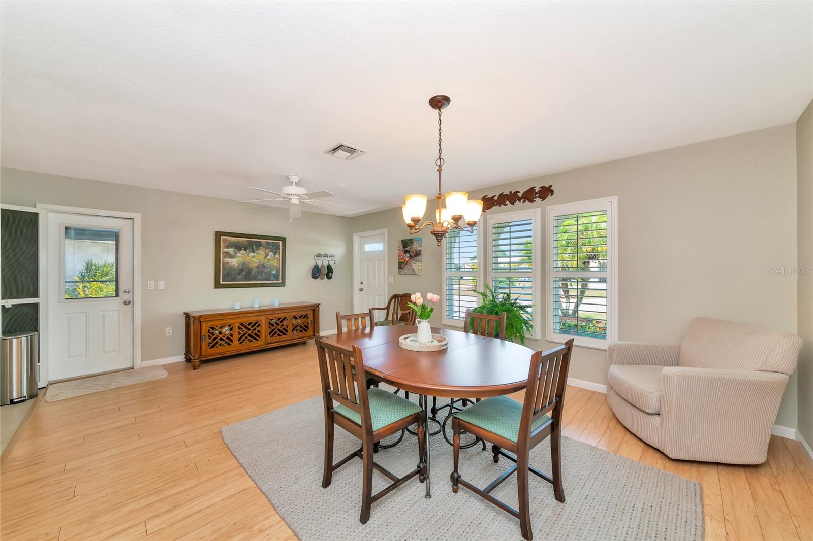 CIRCLE WOODS OF VENICE 1 - Residential