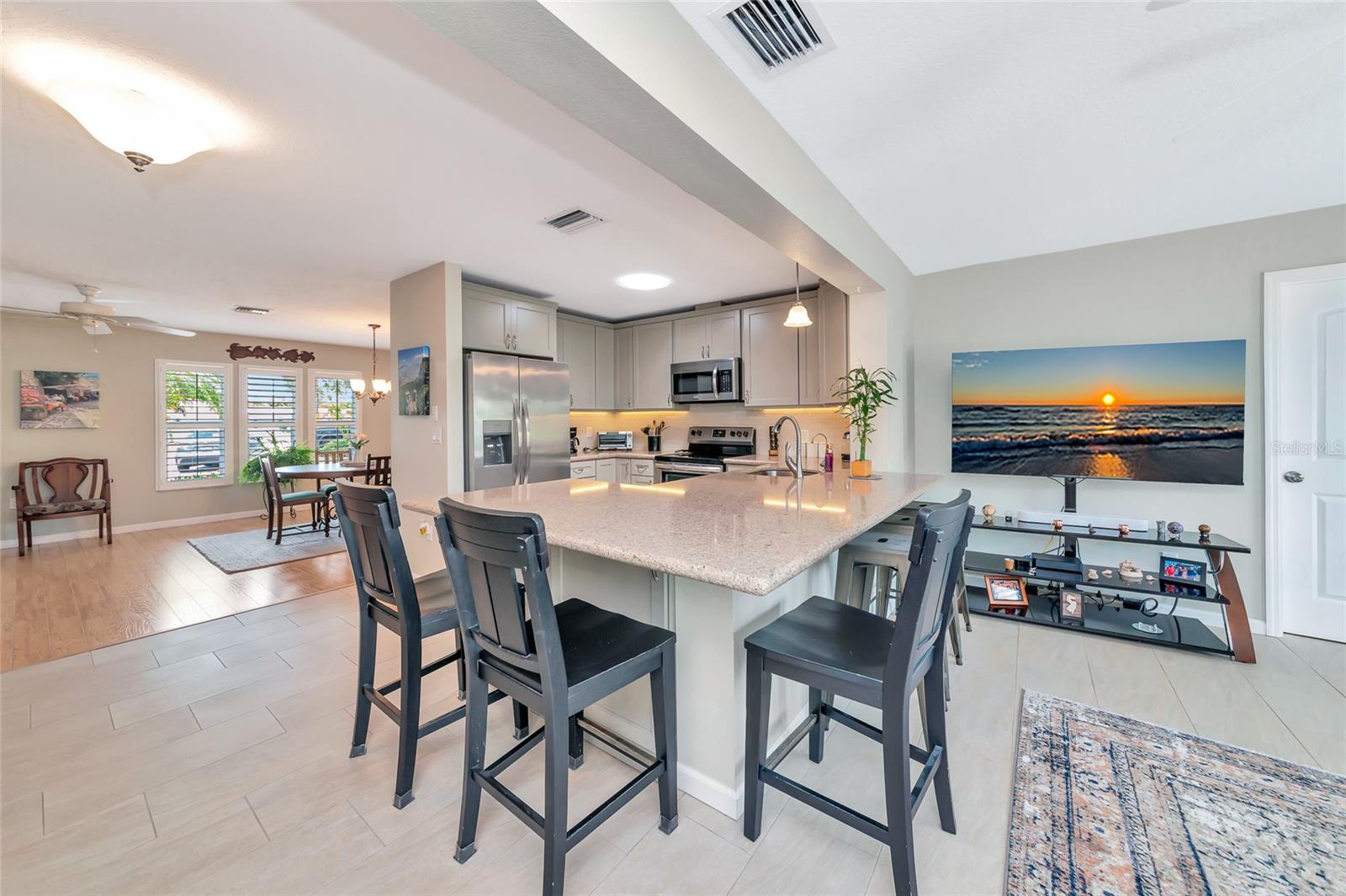 CIRCLE WOODS OF VENICE 1 - Residential