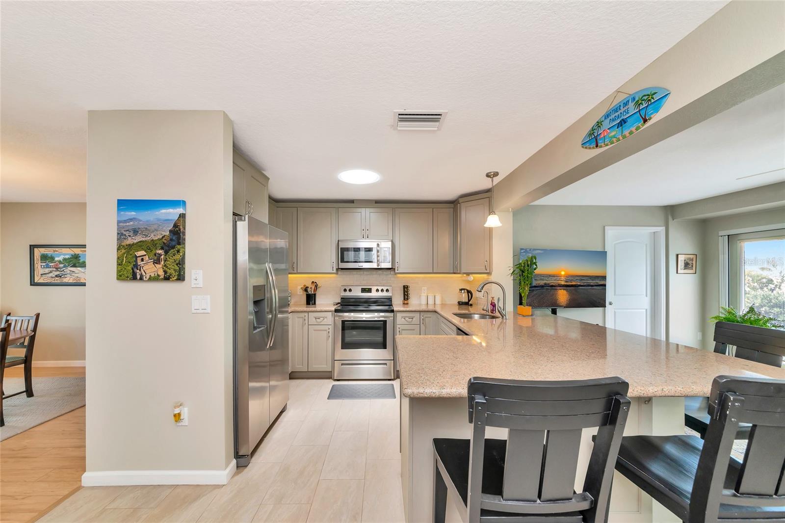 CIRCLE WOODS OF VENICE 1 - Residential