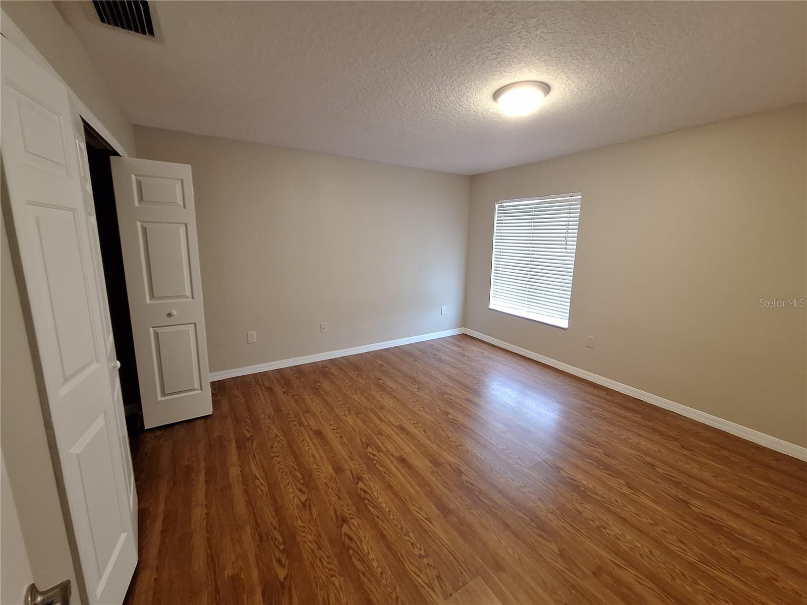 NORTHWOOD - Residential Lease