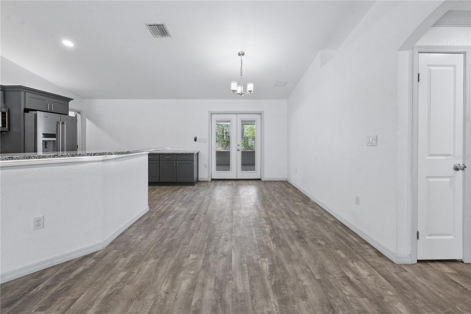 TOWN/BELL - Residential