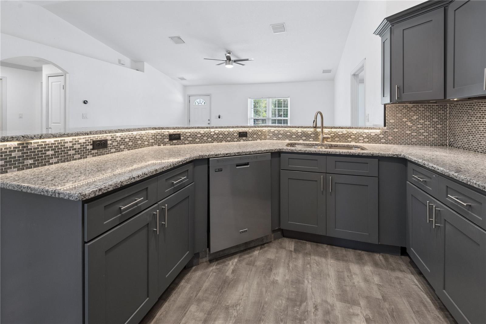 TOWN/BELL - Residential