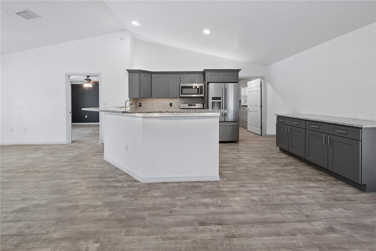 TOWN/BELL - Residential