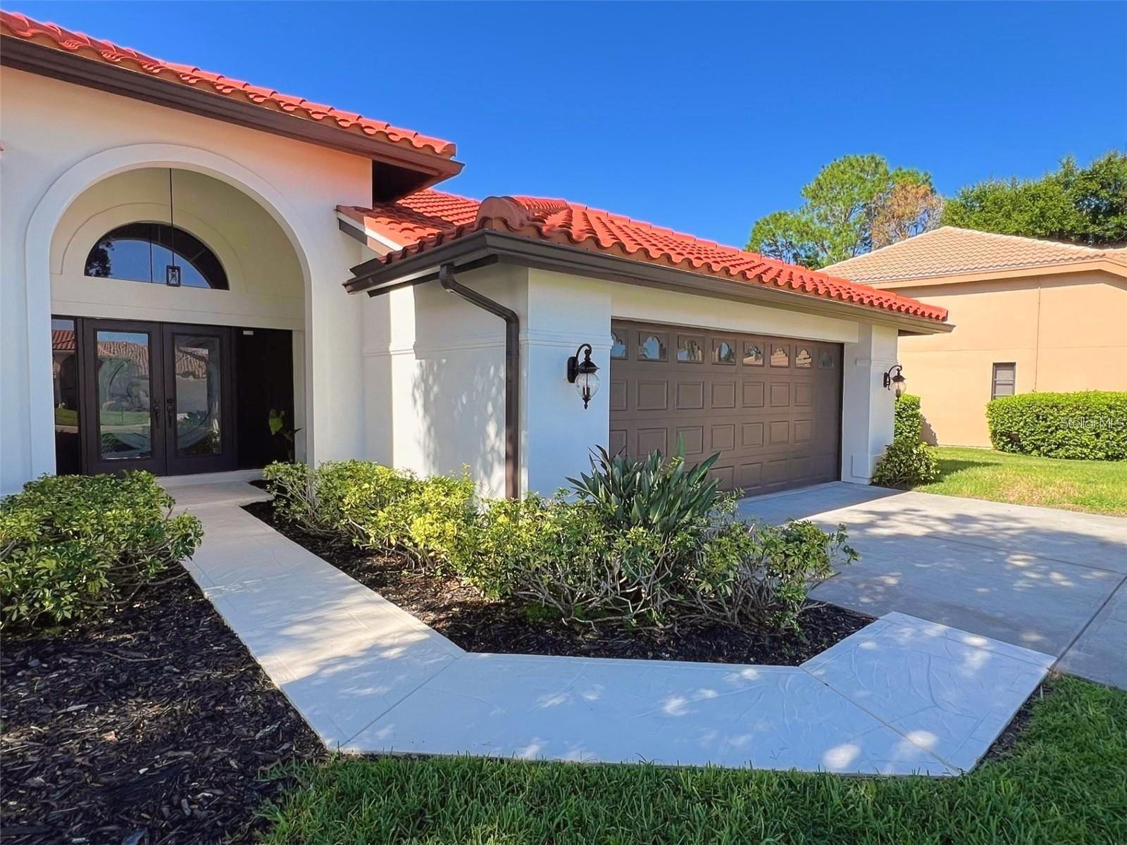 BAYSIDE VILLAGE - Residential