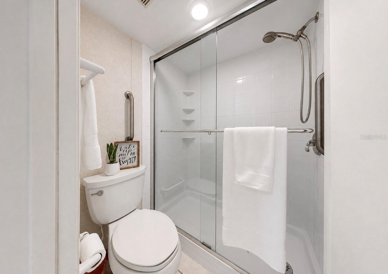 BAHIA DEL SOL A CONDO - Residential