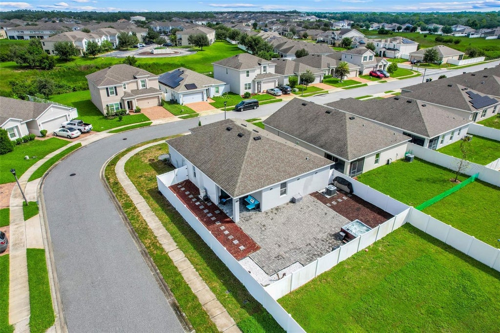 Photo of 935 Benjamin Trail, Davenport, FL 33837 (MLS # O6442229)