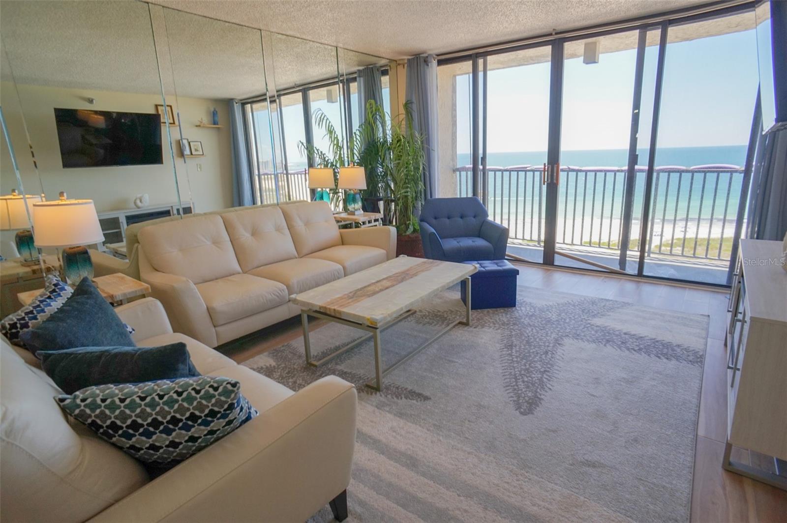 LIGHTHOUSE TOWERS CONDO - Residential Lease