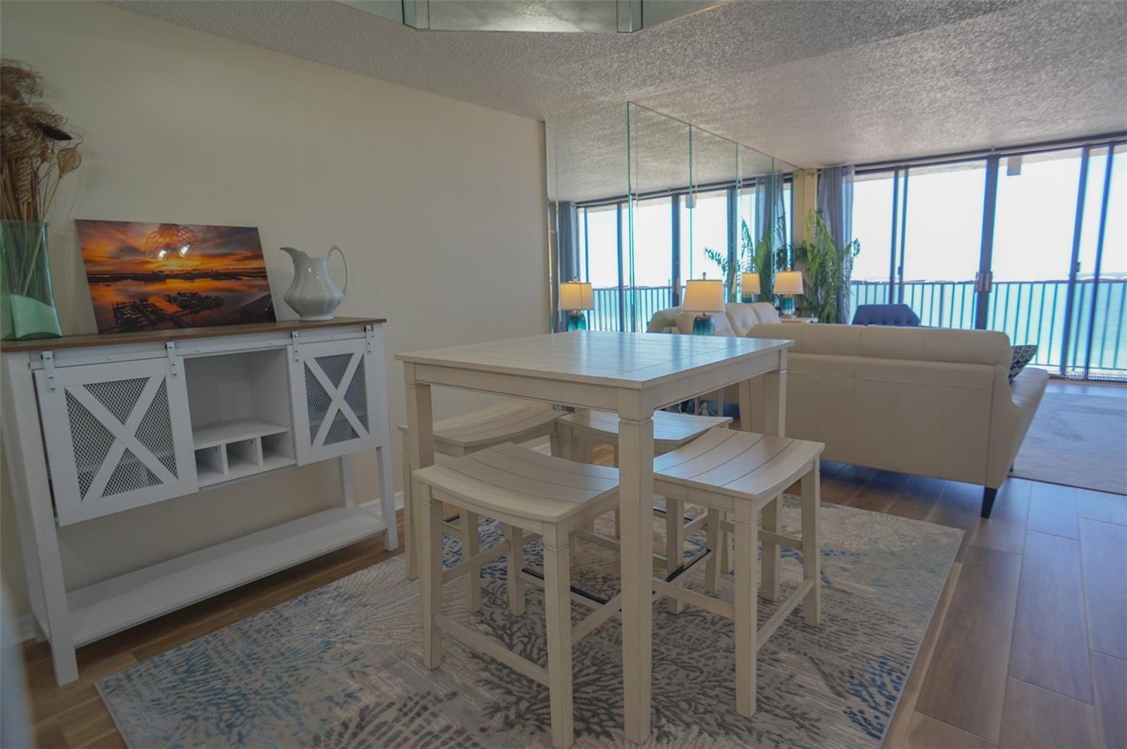 LIGHTHOUSE TOWERS CONDO - Residential Lease