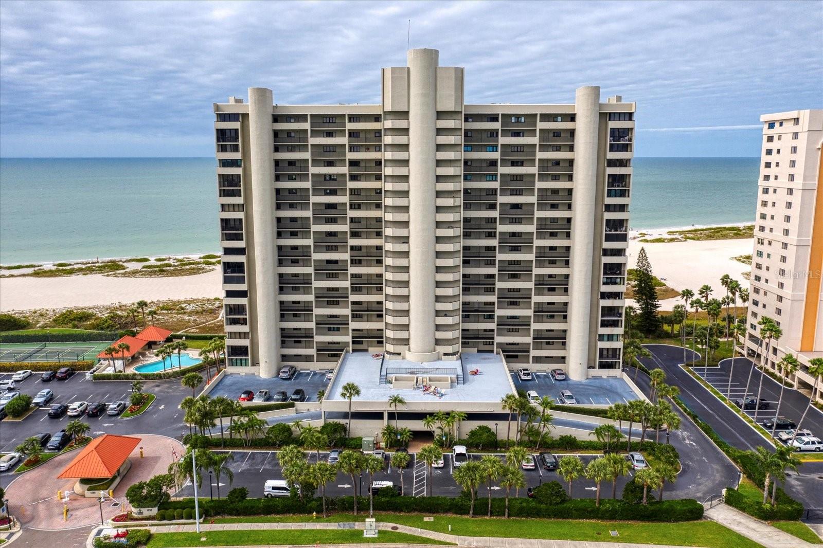 LIGHTHOUSE TOWERS CONDO - Residential Lease