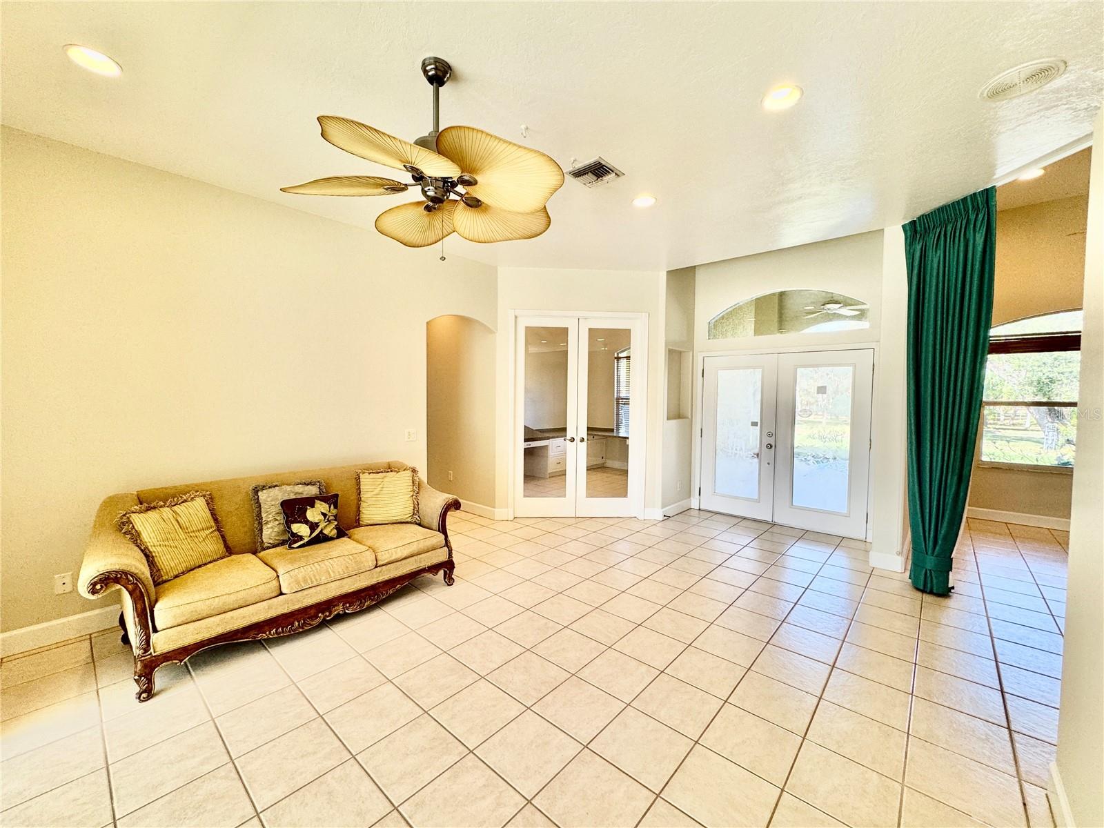 NORTH PORT CHARLOTTE ESTATES ADD 01 - Residential