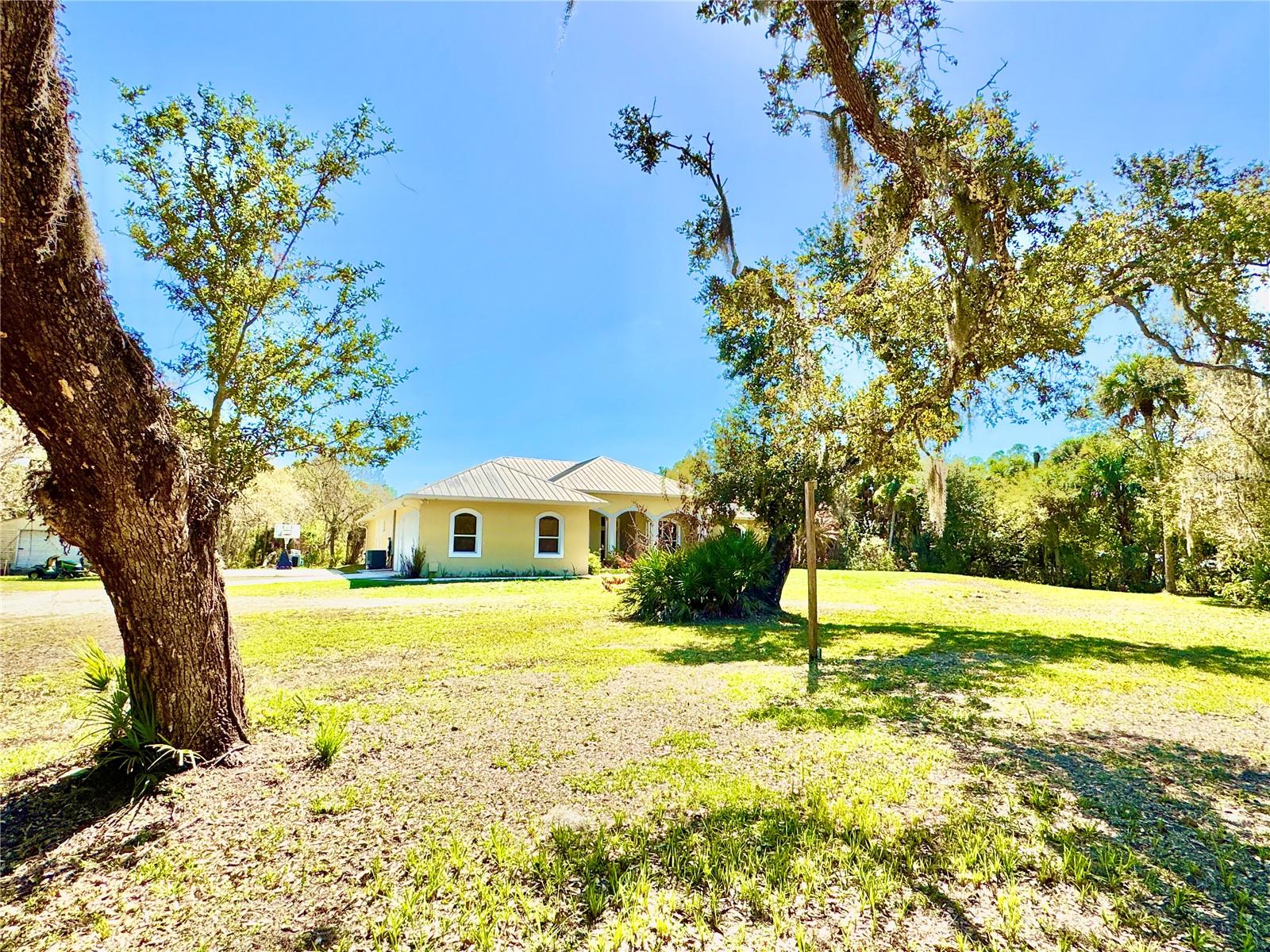 NORTH PORT CHARLOTTE ESTATES ADD 01 - Residential