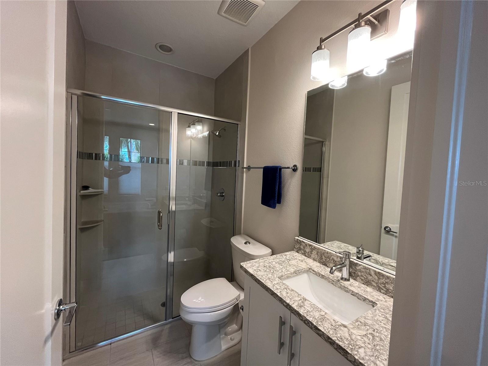VALENCIA ROSEMARY PLACE TWNHMS - Residential Lease