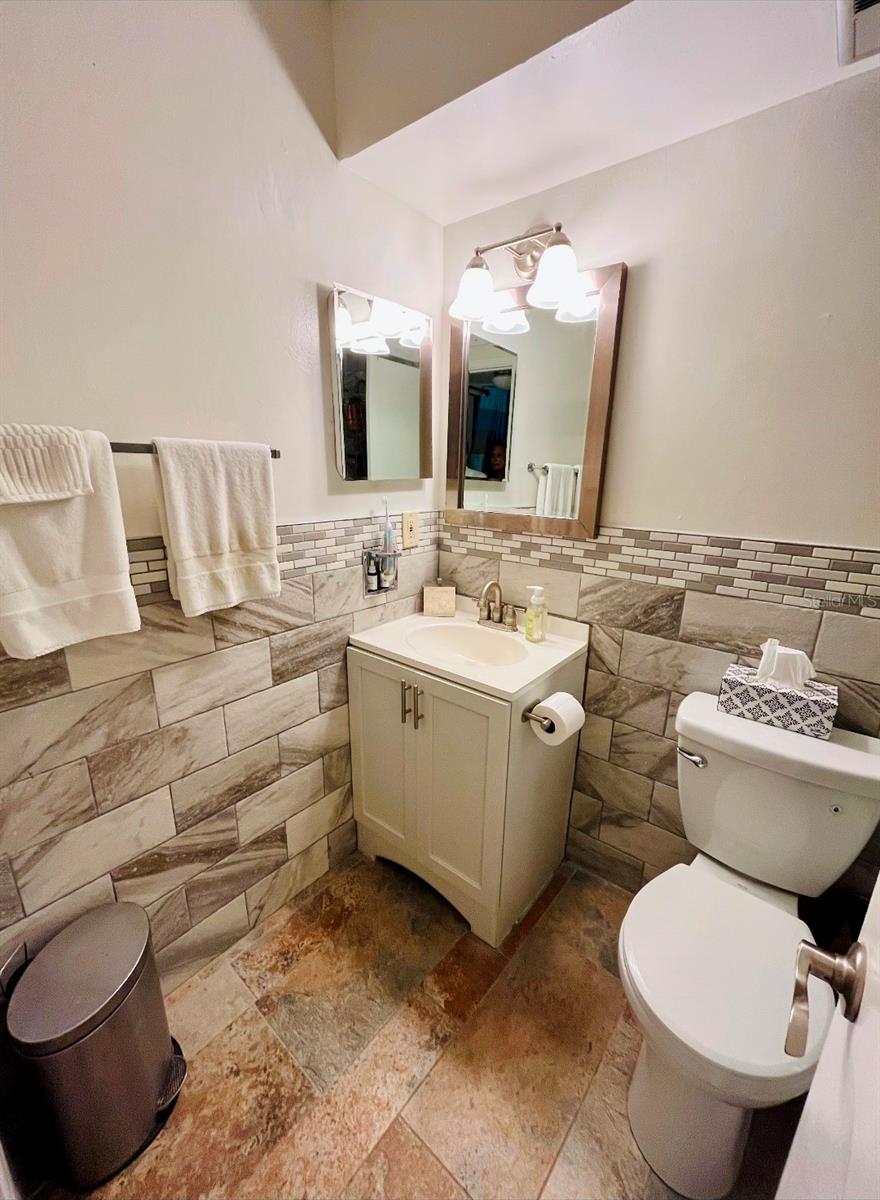 CHATEAU BELLEAIR CONDO - Residential